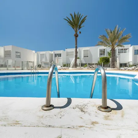 Azahara Apartment